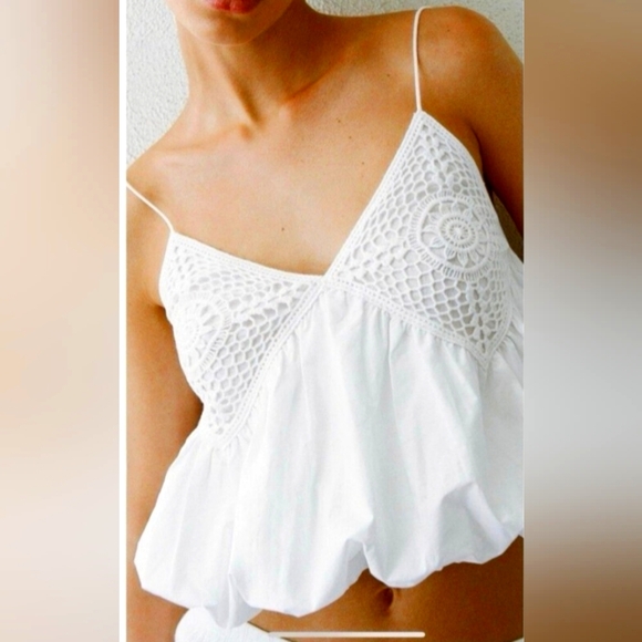 Zara Crochet Cropped Bubble Hem Sz M NWOT - Picture 1 of 6